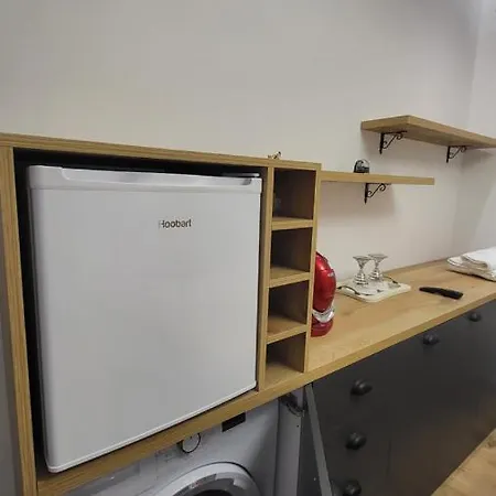 Karanxha's ティラナ