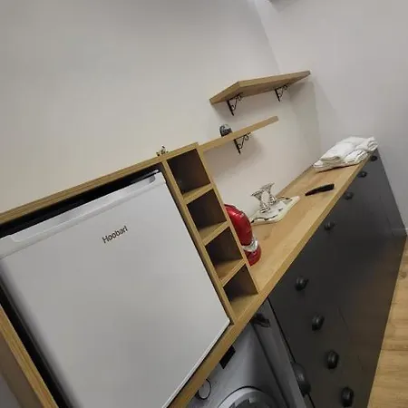 Karanxha's * ティラナ